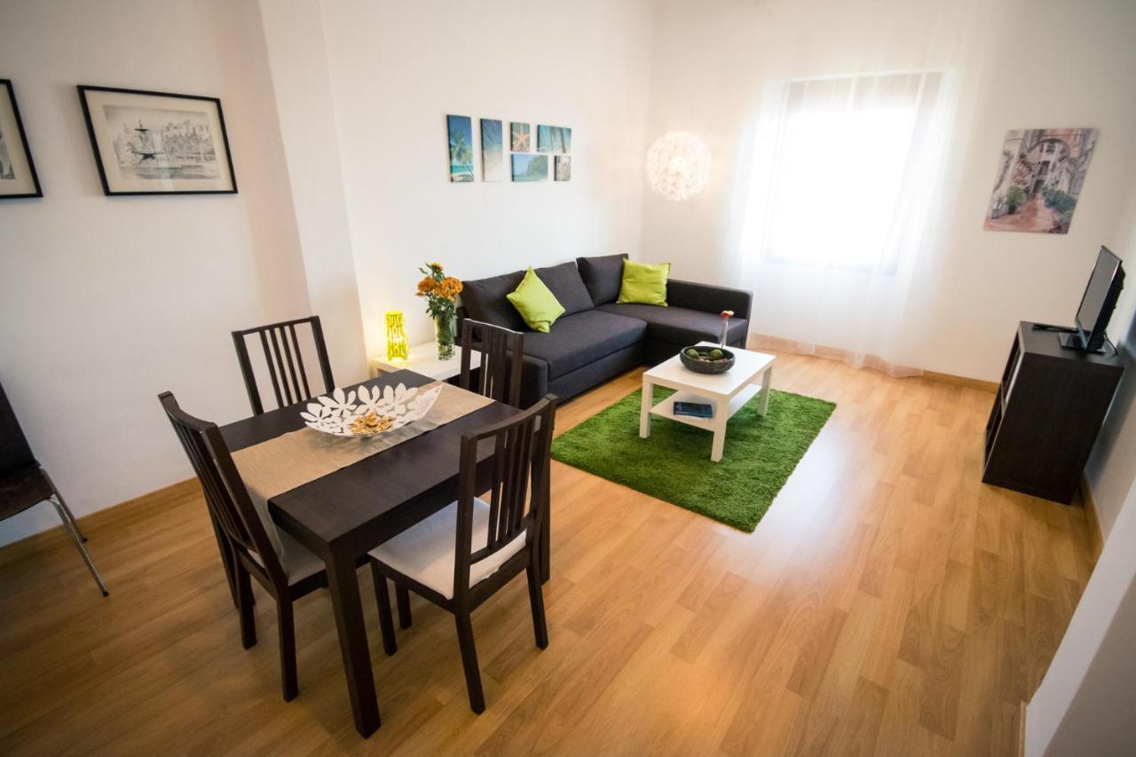 Holidays2Malaga Heredia 3 Bedroom Opposite Malaga Port Екстер'єр фото